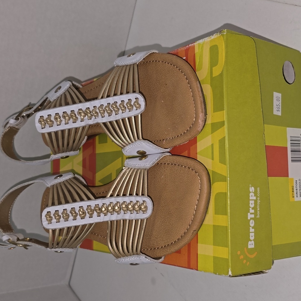 BareTraps "Kriston" Strappy Low Wedge Sandals White & Gold Size 8